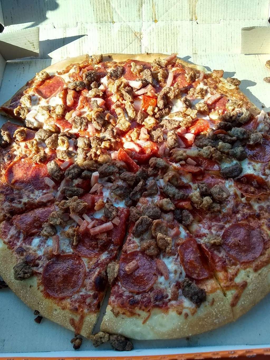 Little Caesars Pizza | 3220 Falls Dr, Dallas, TX 75211, USA | Phone: (214) 339-3300
