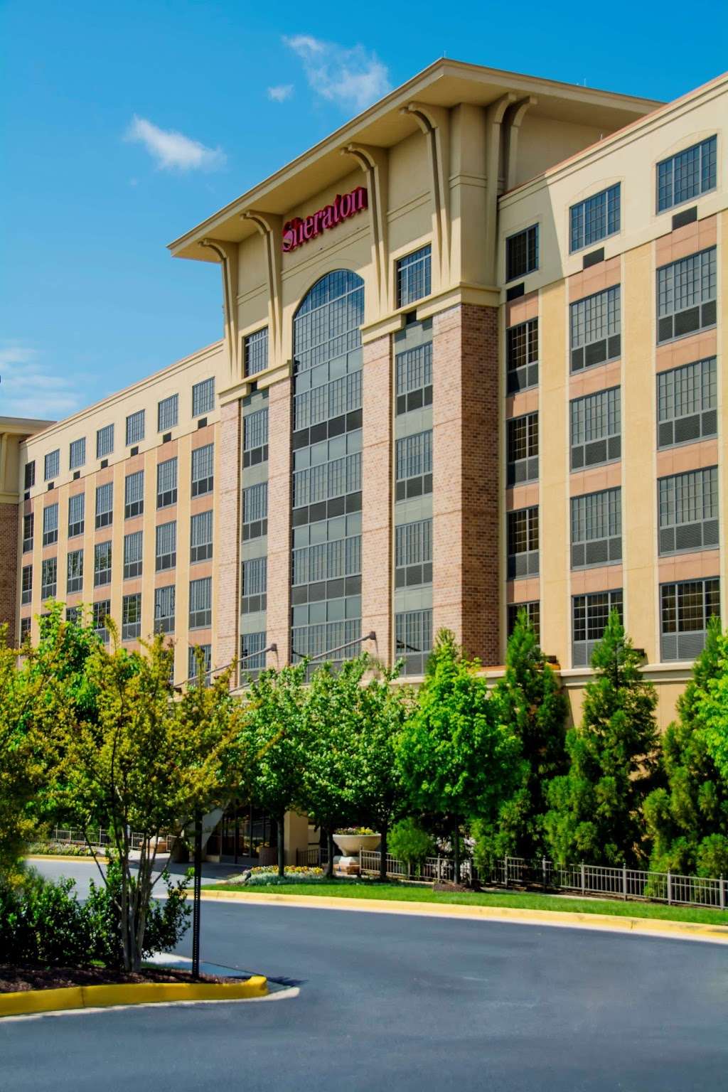 Sheraton Baltimore Washington Airport Hotel - BWI | 1100 Old Elkridge Landing Rd, Linthicum Heights, MD 21090 | Phone: (443) 577-2100