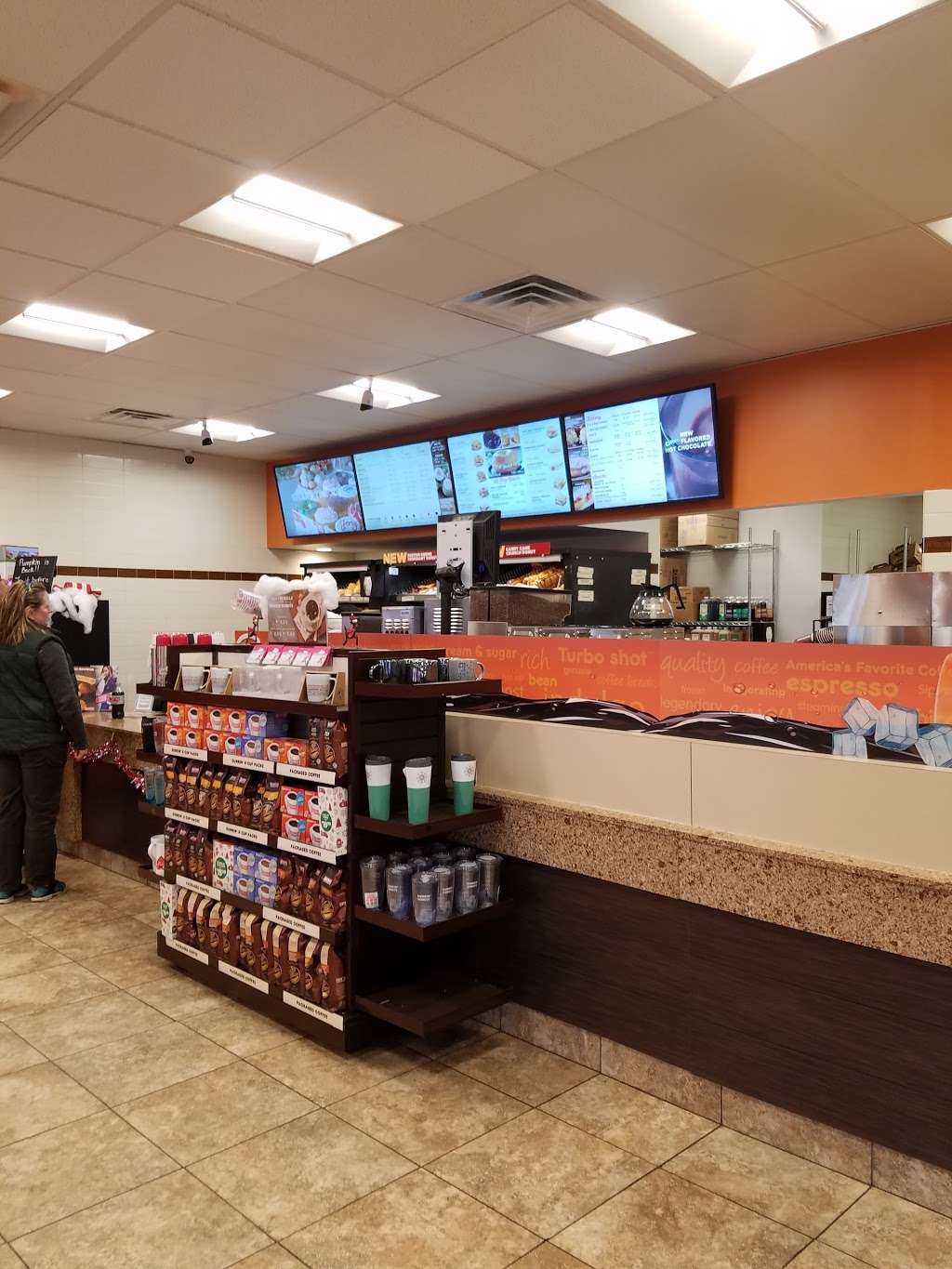 Dunkin Donuts | 18233 Maugans Ave, Hagerstown, MD 21740, USA | Phone: (240) 347-4922