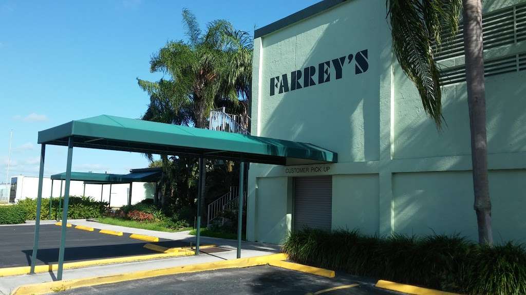 Farreys Lighting & Bath | 1850 NE 146th St, North Miami, FL 33181, USA | Phone: (305) 947-5451