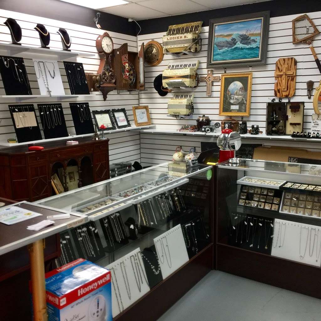 Treasure Trade -We Buy Gold, Coins, Gift Cards, Guns, Gadgets, T | 5634 TX-78 #112, Sachse, TX 75048, USA | Phone: (972) 530-0767