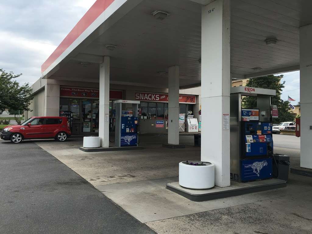 Exxon | 400 S Jefferson St, Frederick, MD 21701 | Phone: (301) 668-3880