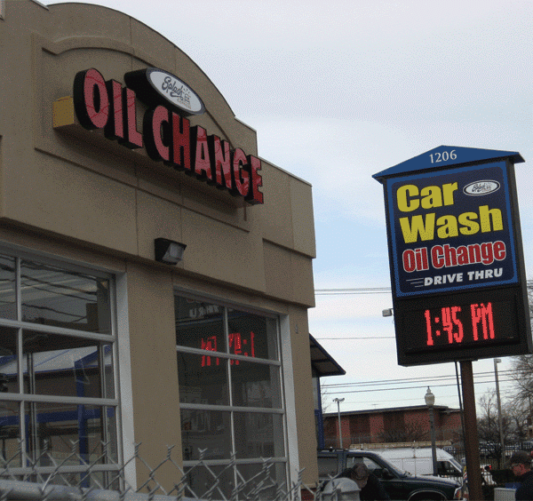 Splash Car Wash | 1206 North Ave, Bridgeport, CT 06604, USA | Phone: (203) 332-1800