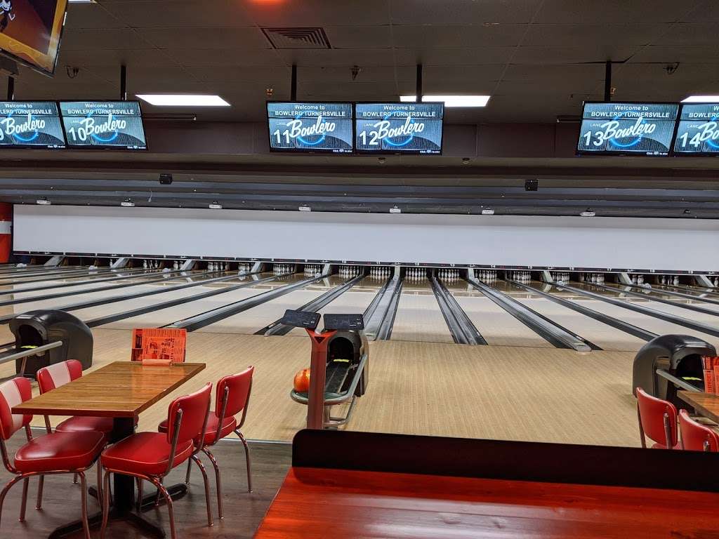 Bowlero Turnersville | 100 American Blvd, Turnersville, NJ 08012, USA | Phone: (856) 629-2422