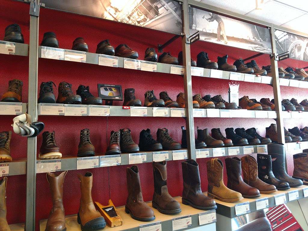 Red Wing | 4708 E Vineyard Ave, Oxnard, CA 93036, USA | Phone: (805) 485-4409