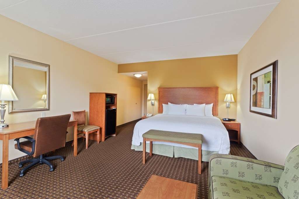 Hampton Inn Leesburg/Tavares | 9630 US-441, Leesburg, FL 34788, USA | Phone: (352) 315-1053