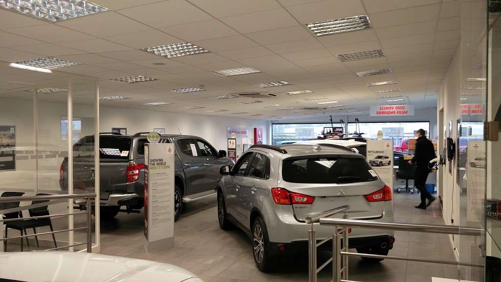 Gatwick Kia | B C L House, Gatwick Rd, Crawley RH10 9AX, UK | Phone: 01293 831393