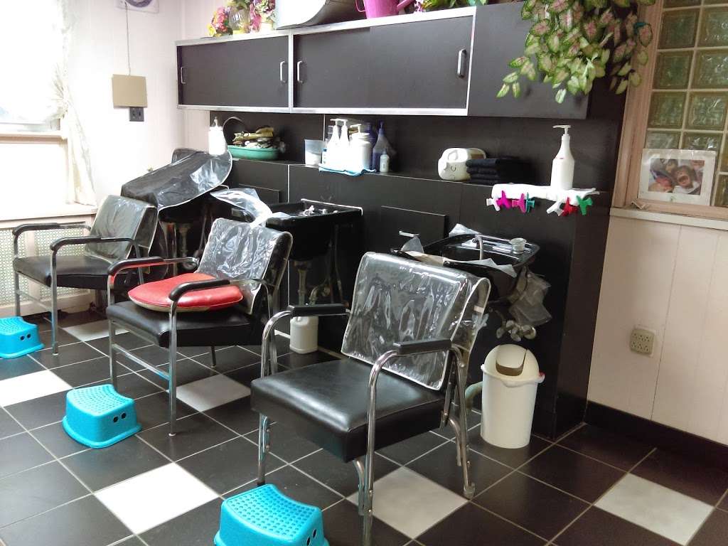 Elegance Family Salon | 1900 Old York Rd, Abington, PA 19001, USA | Phone: (215) 659-2509