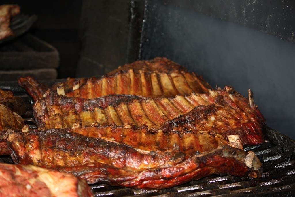 Kings Taste Barbecue | 503 Palmetto St, Eustis, FL 32726, USA | Phone: (352) 589-0404