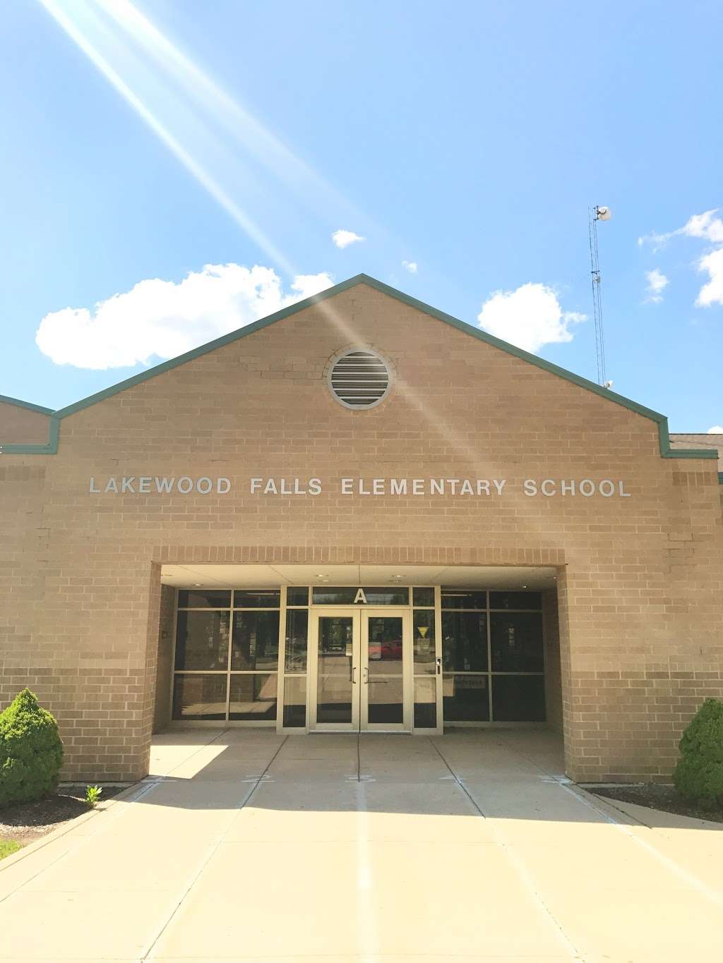 Lakewood Falls Elementary School | 14050 S Budler Rd # 4, Plainfield, IL 60544, USA | Phone: (815) 439-4560