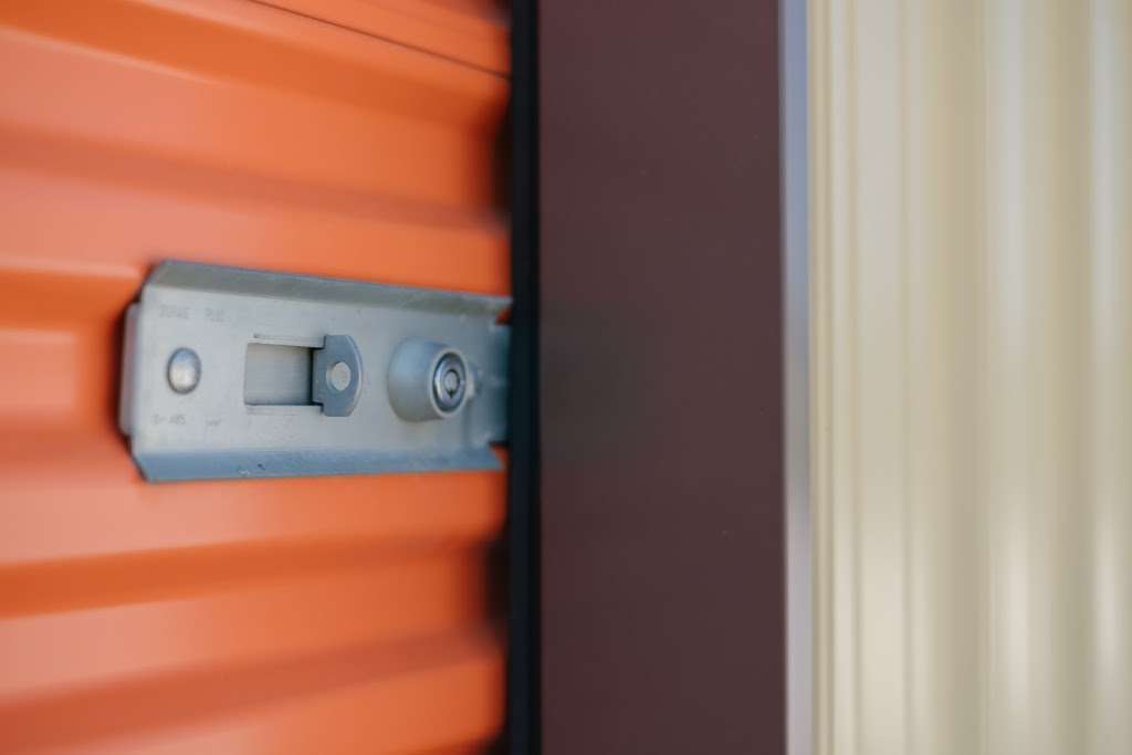 StayLock Storage | 120 IN-8, Kouts, IN 46347, USA | Phone: (219) 300-9422