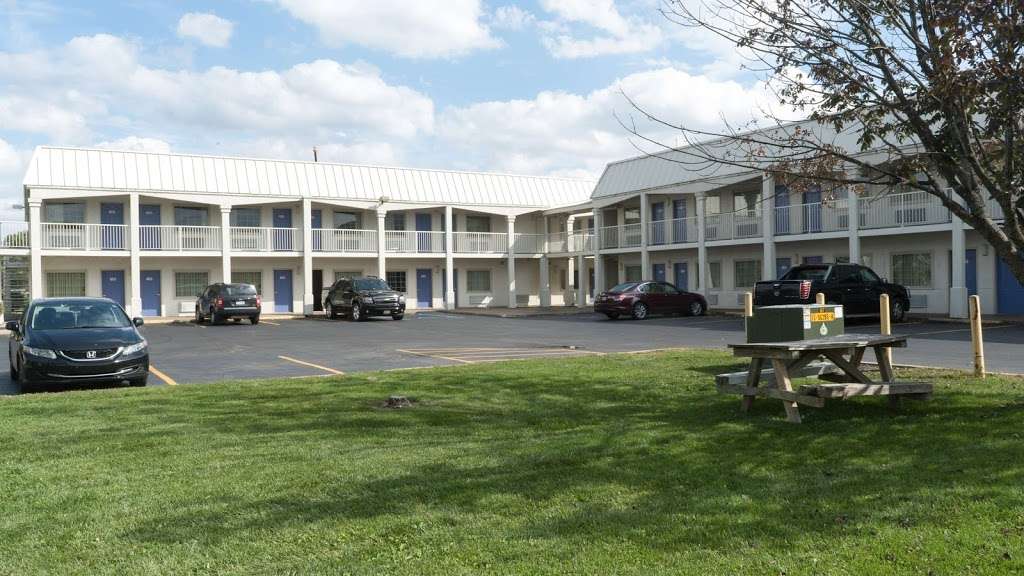 Motel 6 Lafayette IN | 139 Frontage Rd, Lafayette, IN 47905, USA | Phone: (765) 447-7566