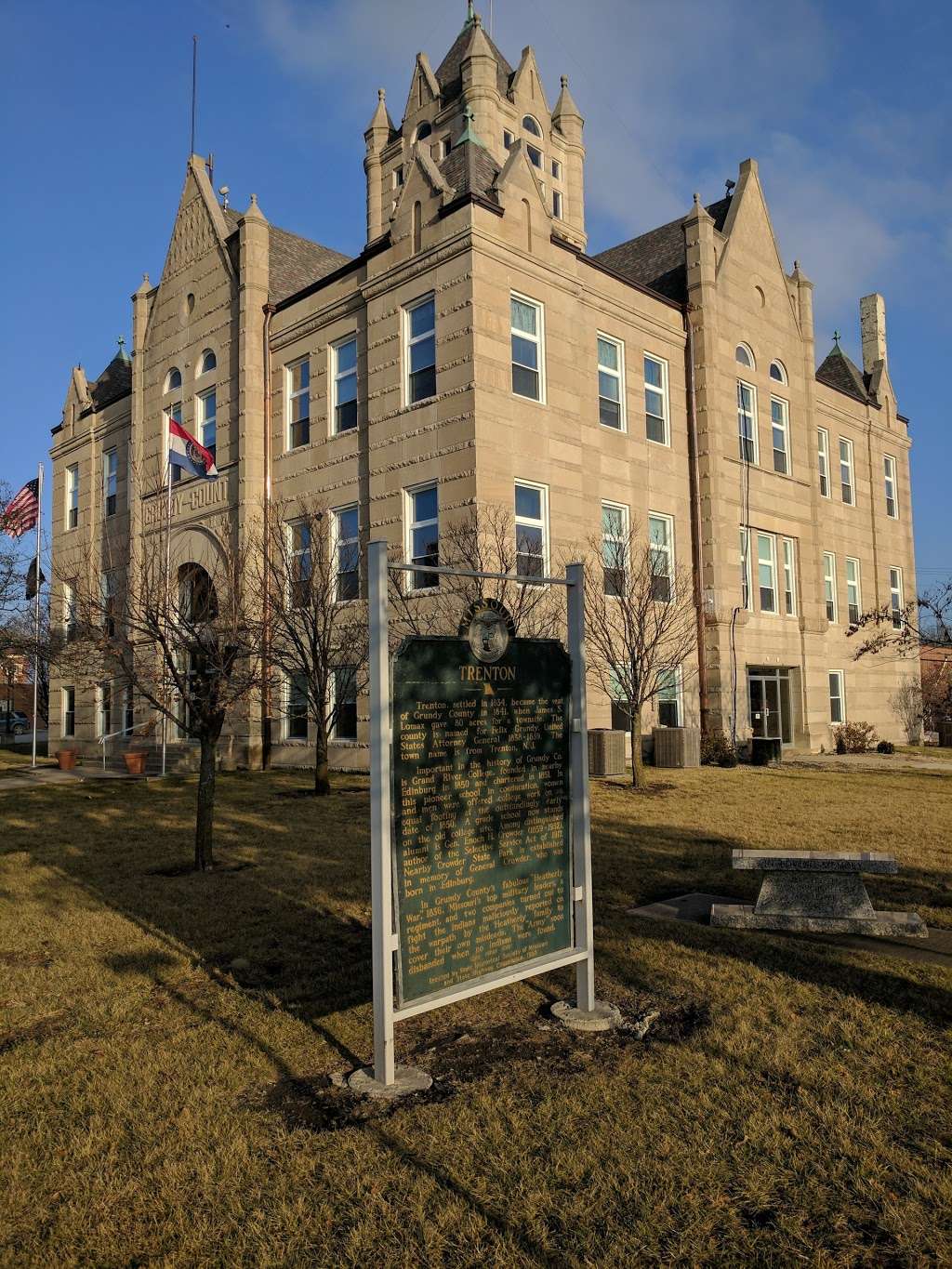 Grundy County Courthouse | 700 Main St, Trenton, MO 64683, USA | Phone: (660) 359-4040