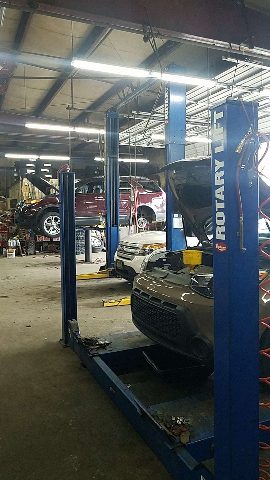 Killians Service Center | 810 Bethel St, Clover, SC 29710, USA | Phone: (803) 222-9172