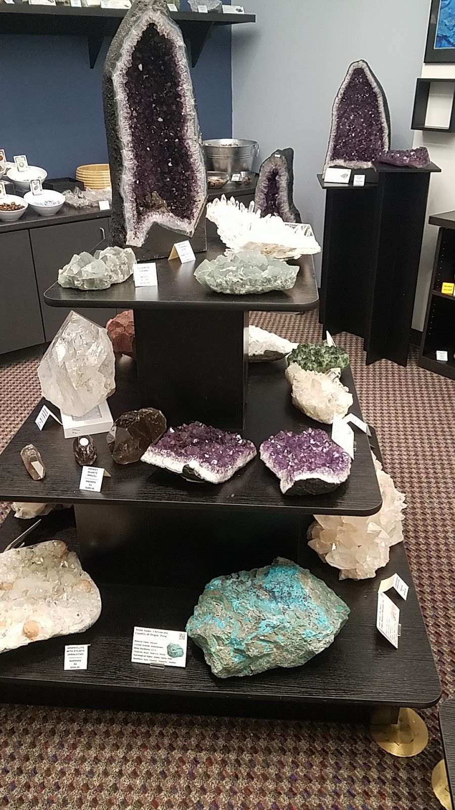 Healing Crystals | 4462 Martinsburg Pike, Clear Brook, VA 22624, United States | Phone: (703) 828-4325