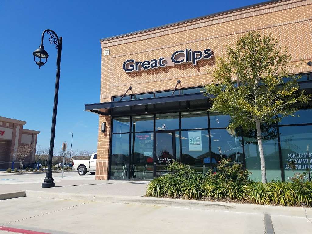 Great Clips | 10531 Fry Rd Ste A2-100, Cypress, TX 77433, USA | Phone: (832) 653-2434