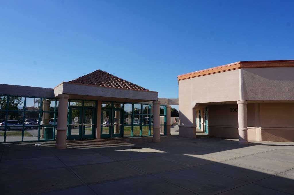 Vista Verde Middle School | 25777 Krameria Ave, Moreno Valley, CA 92551, USA | Phone: (951) 485-6270