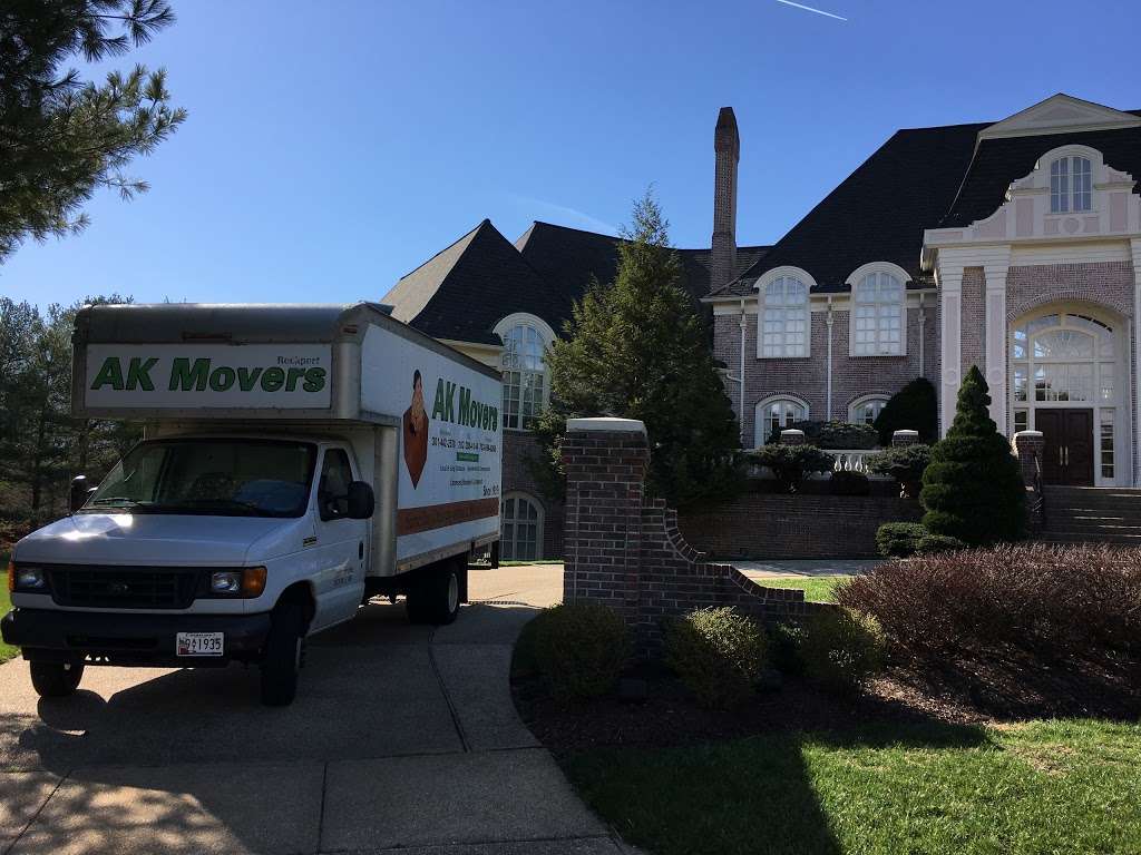AK Movers | 14829 Leicester Ct, Centreville, VA 20120, USA | Phone: (202) 288-4144