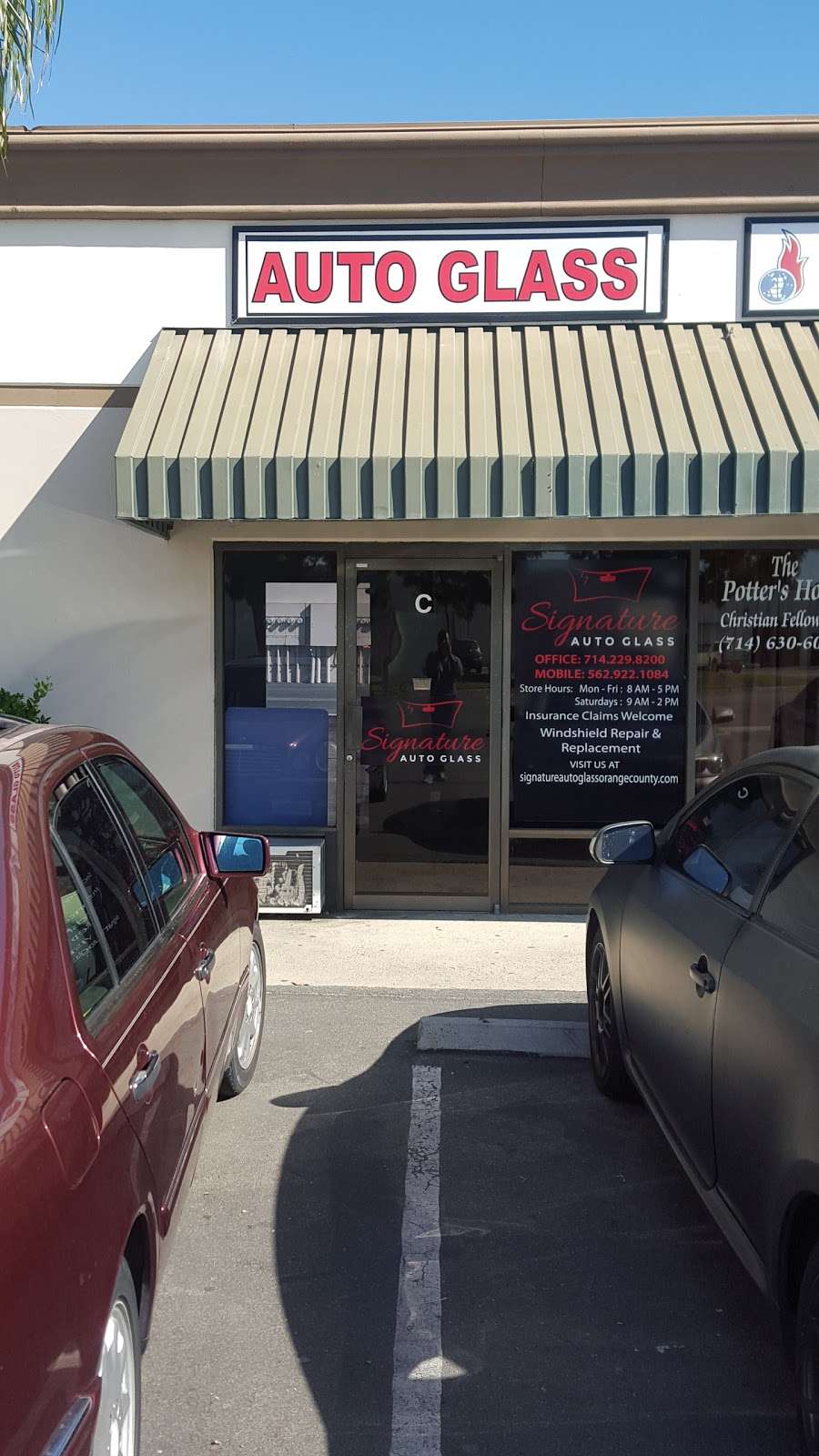 Signature Auto Glass | 930 S Placentia Ave C, Placentia, CA 92870 | Phone: (714) 229-8200