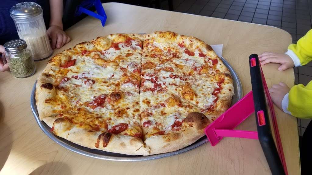 Sals Pizza | 490 Main St, North Andover, MA 01845, USA | Phone: (978) 689-7374