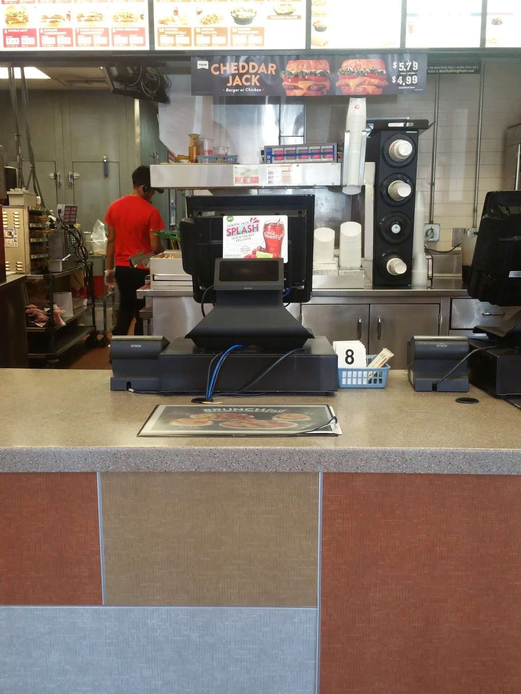 Jack in the Box | 2111 Taft Hwy, Bakersfield, CA 93313 | Phone: (661) 837-0212