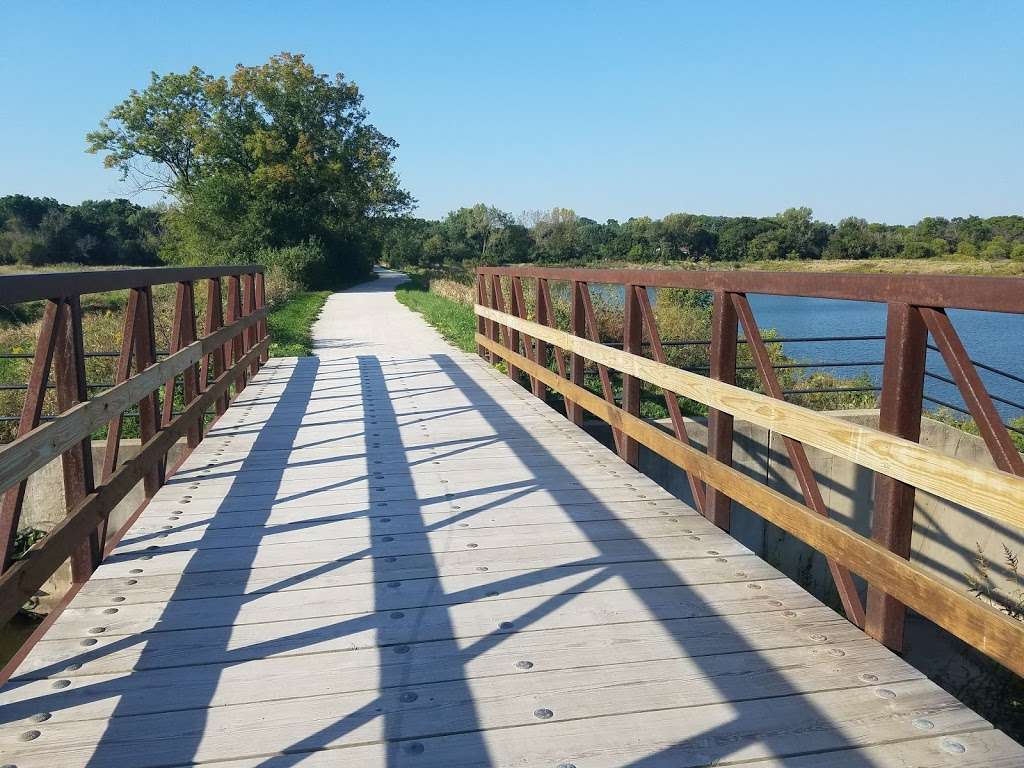 Meacham Grove Nature Preserve | Circle Ave, Bloomingdale, IL 60108, USA | Phone: (630) 933-7248