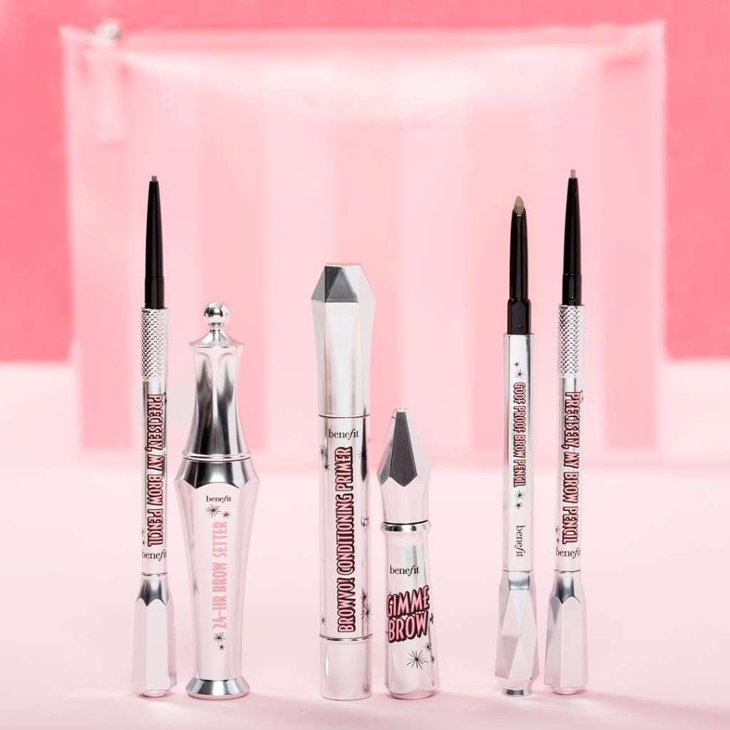 Benefit Cosmetics BrowBar Lounge | Ulta Beauty, 237 University Ave, Westwood, MA 02090, United States | Phone: (781) 326-6486