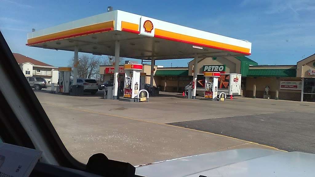 Petro Stopping Center | 4230 W US-24, Remington, IN 47977, USA | Phone: (219) 261-2172