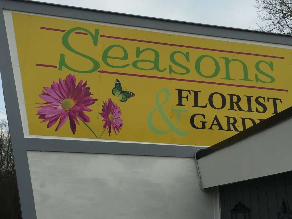 Seasons Florist & Garden Center | 1924 Lakeview Ave, Dracut, MA 01826 | Phone: (978) 957-6181