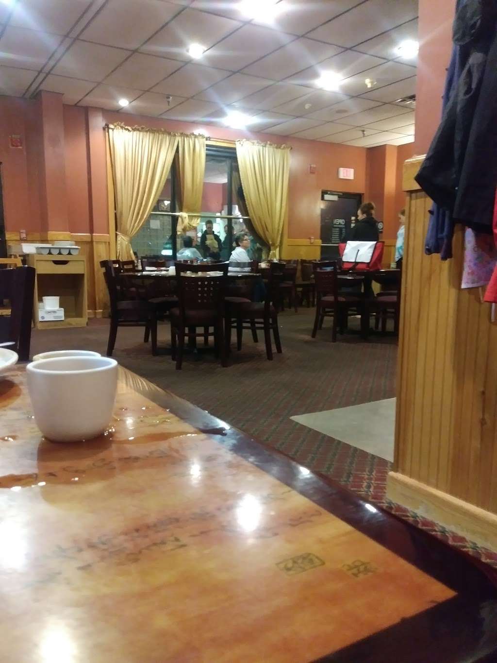 Asian Palace | 1470 New State Hwy #14, Raynham, MA 02767, USA | Phone: (508) 880-8588