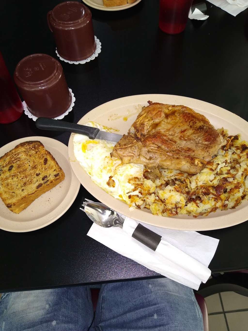 Steak N Egger | 14628 S Cicero Ave, Midlothian, IL 60445, USA | Phone: (708) 631-3299