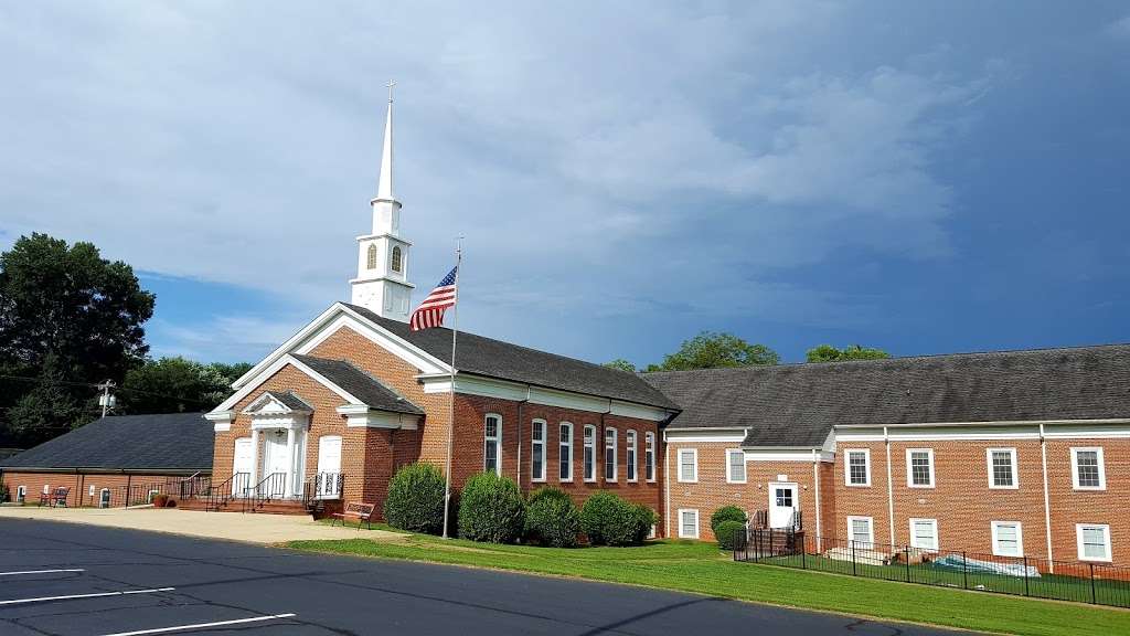 First Baptist Church of Newton | 3934, 501 Northwest Blvd, Newton, NC 28658, USA | Phone: (828) 464-0952