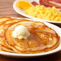 Cracker Barrel Old Country Store | 21 Industrial Dr, Hamburg, PA 19526, USA | Phone: (610) 562-3622