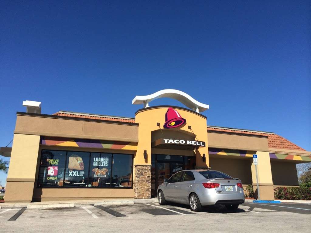 Taco Bell | 4225 E Colonial Dr, Orlando, FL 32803, USA | Phone: (407) 896-7940