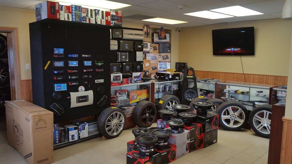 Big Timers Tire Shop | 1103 N 31st Ave, Melrose Park, IL 60160, USA | Phone: (708) 344-4911