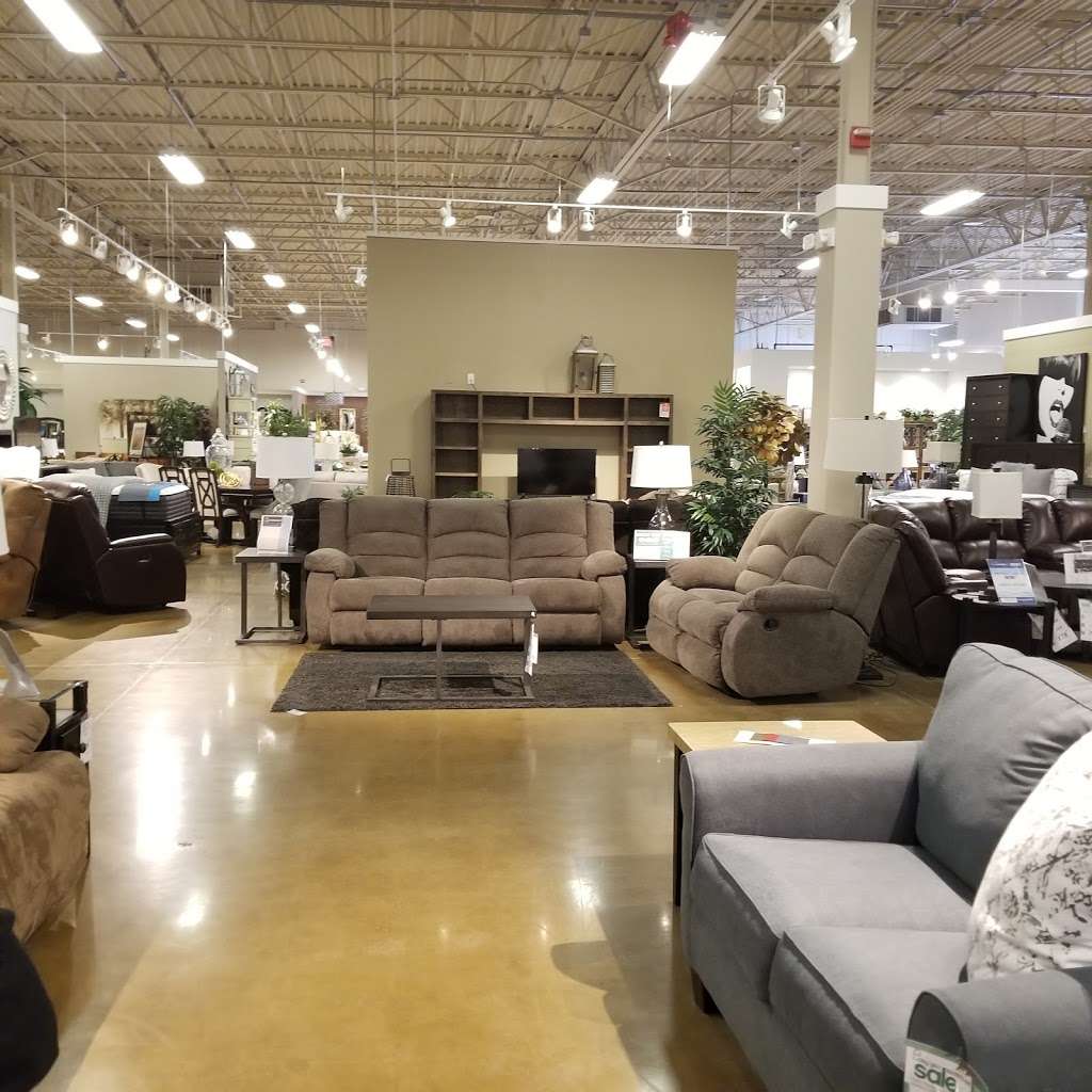 Ashley HomeStore | 9755 Roosevelt Blvd, Philadelphia, PA 19114, USA | Phone: (267) 348-3980