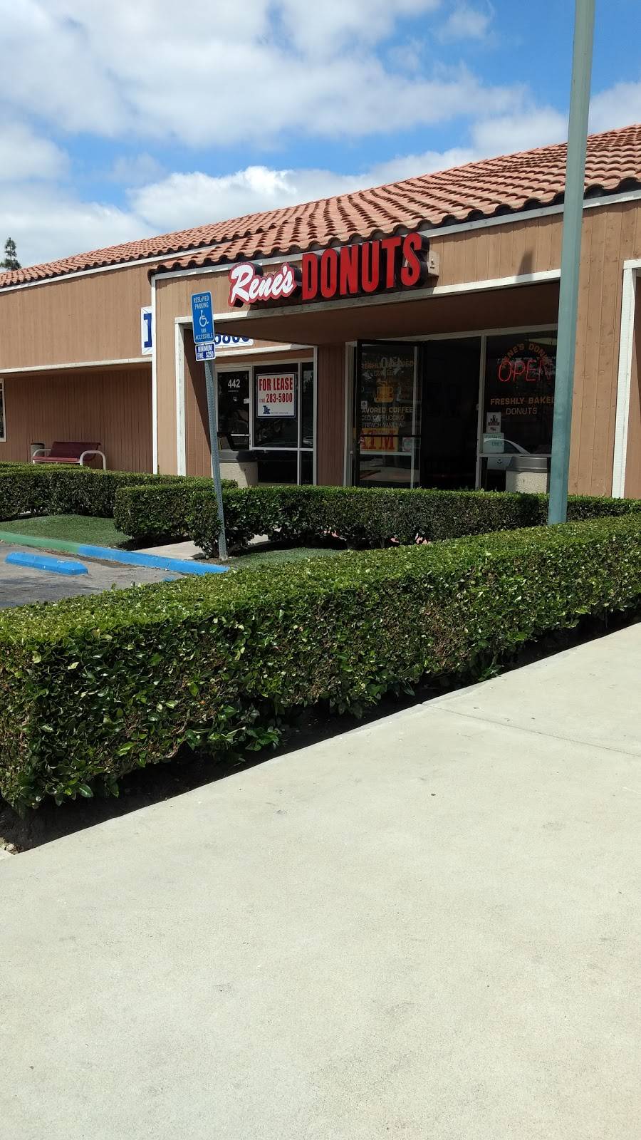 Renes Donut Shop | 440 South Lakeview Avenue, Anaheim, CA 92807, USA | Phone: (714) 921-2050