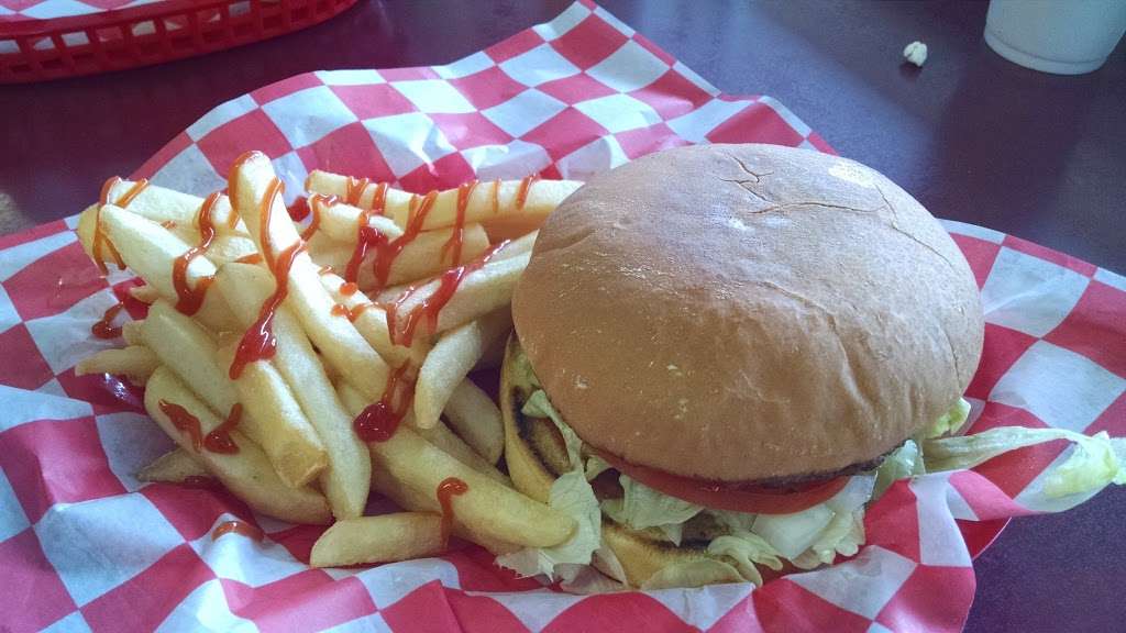 Malt-N-Burger | 25330 Hwy 6, Alvin, TX 77511 | Phone: (281) 331-7955