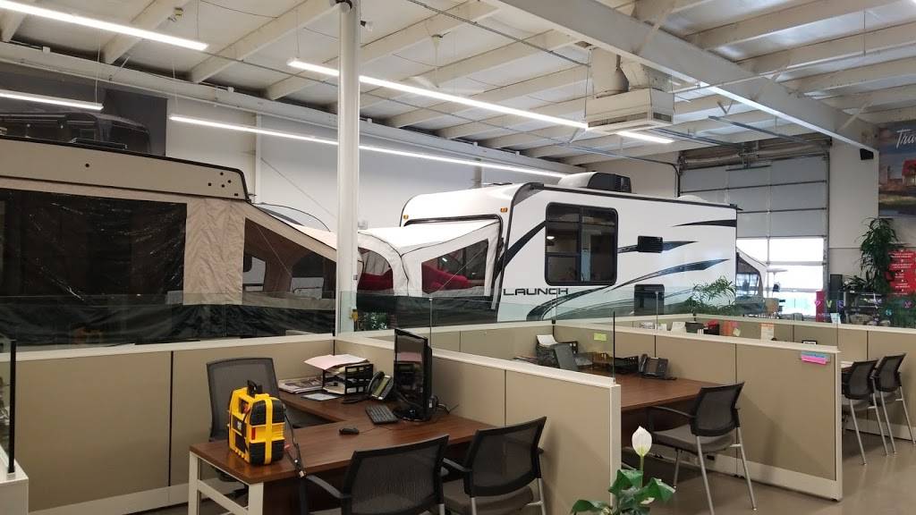 General RV Center | 17277 Racho Rd, Brownstown Charter Twp, MI 48193, USA | Phone: (734) 284-5500