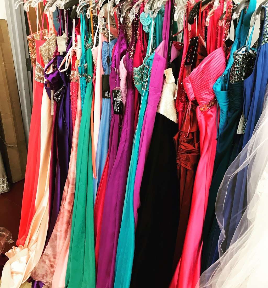 Consignment Bridal & Prom | 350 Willow St, North Andover, MA 01845, USA | Phone: (978) 203-7009
