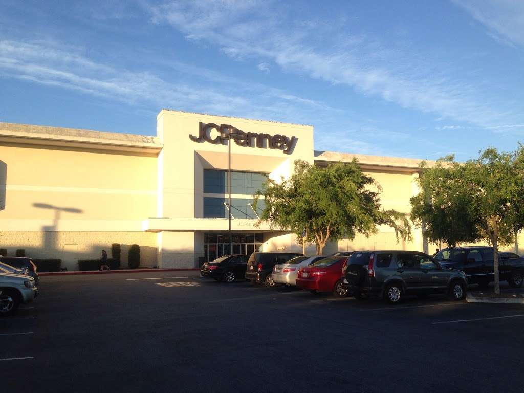 JCPenney | 15740 Whittwood Ln, Whittier, CA 90603, USA | Phone: (562) 947-2511