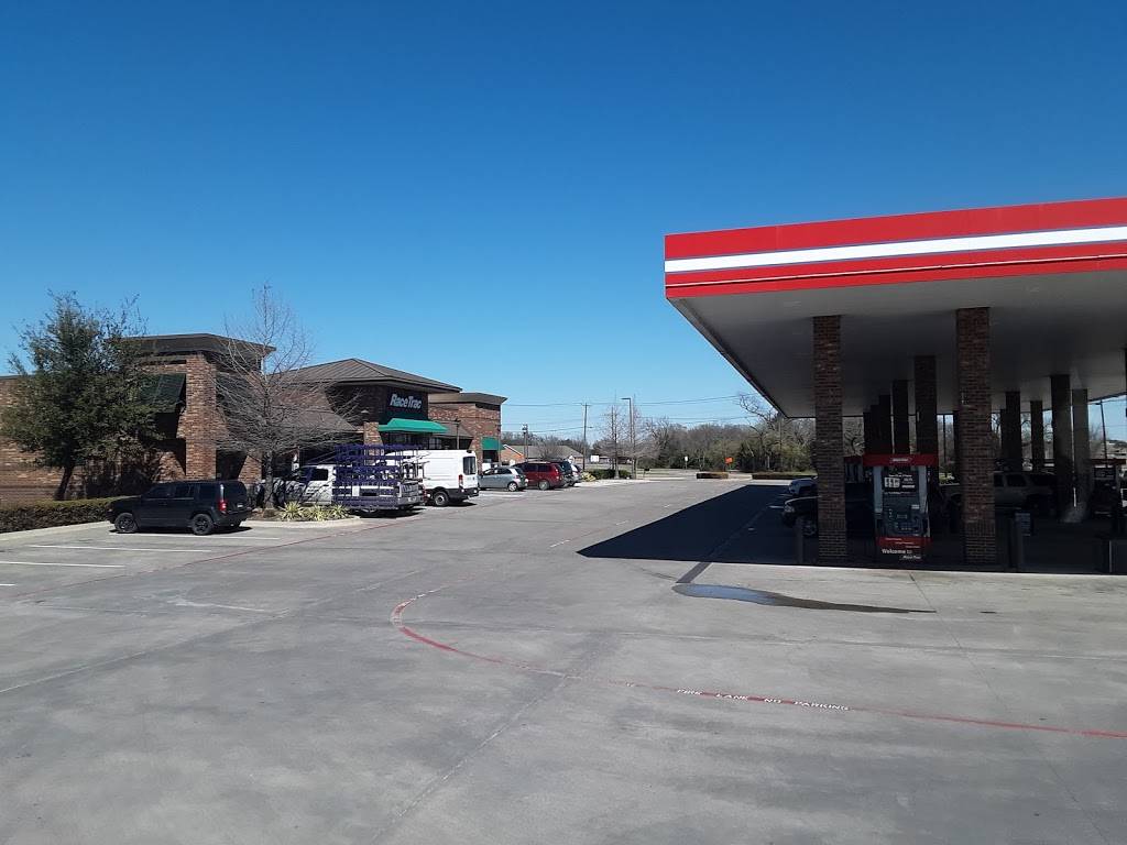 RaceTrac | Photo 1 of 5 | Address: 7401 Lakeview Pkwy, Rowlett, TX 75088, USA | Phone: (972) 412-6925