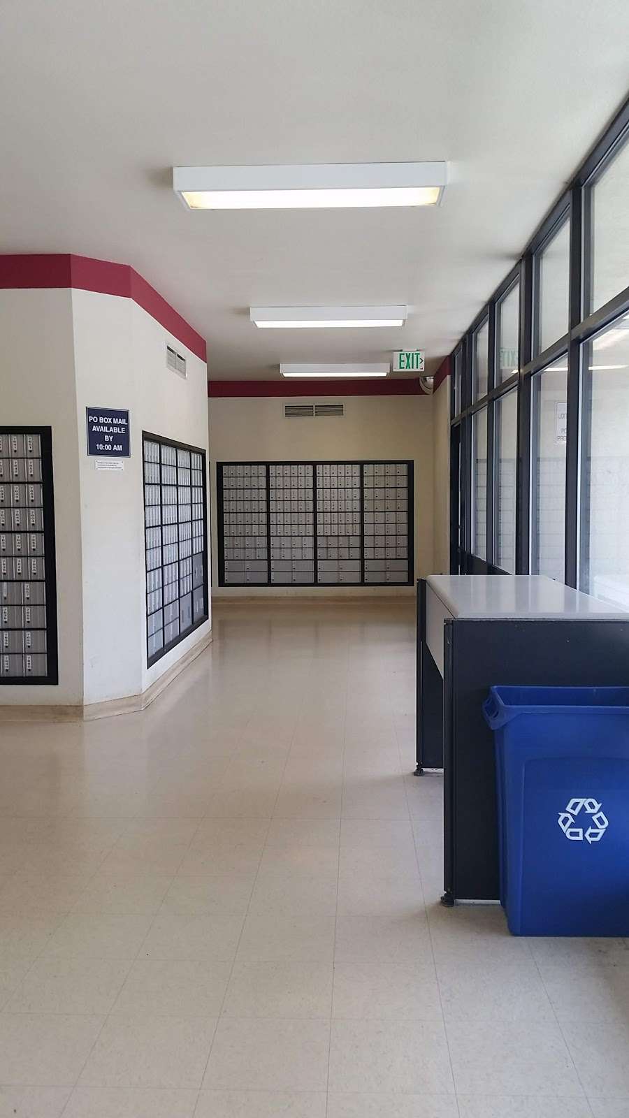 United States Postal Service | 2585 Sebastopol Rd, Santa Rosa, CA 95407 | Phone: (800) 275-8777