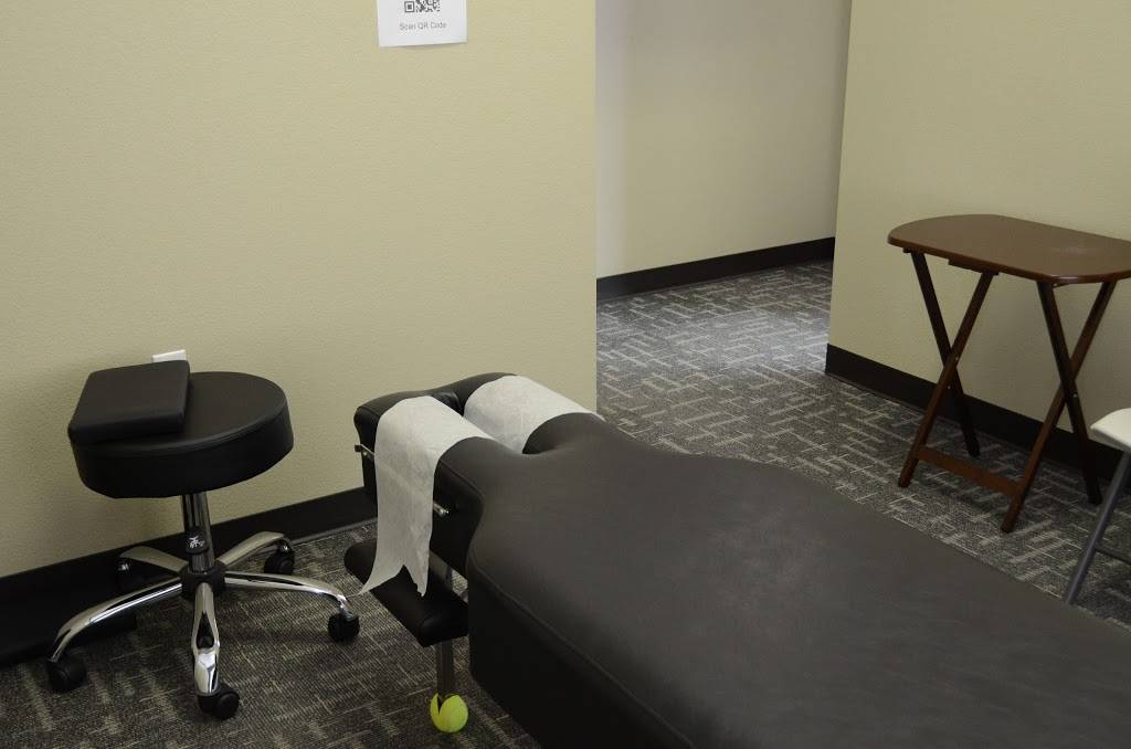 Your Local Independent Chiropractors of Fort Wayne WALK-IN-CLINI | 9921 Coldwater Rd suite b, Fort Wayne, IN 46825, USA | Phone: (260) 218-0500