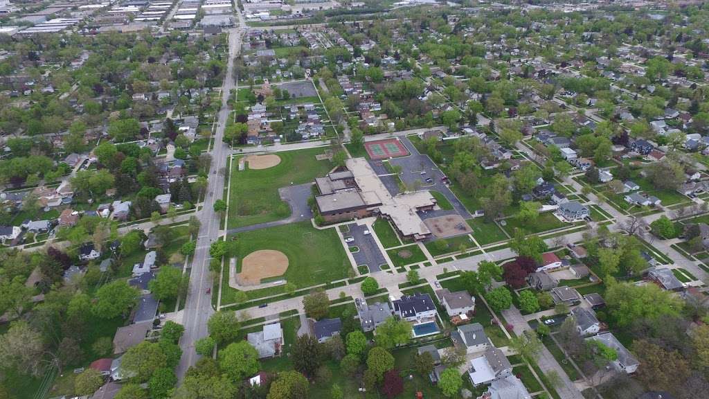 Pleasant Lane Elementary School | 401 N Main St, Lombard, IL 60148 | Phone: (630) 827-4640