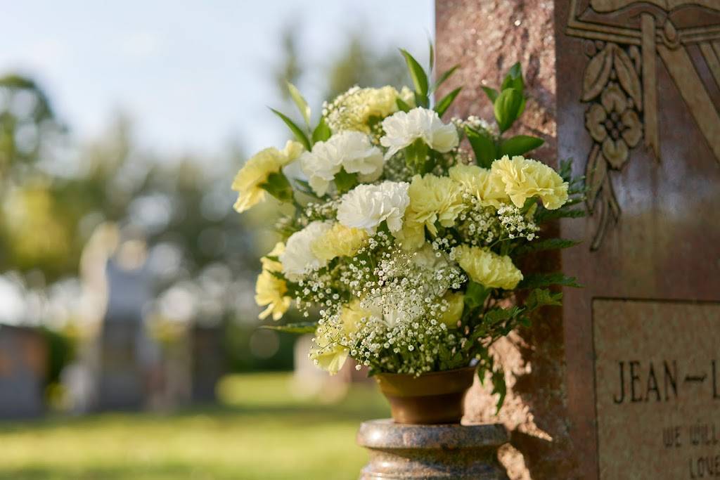 Our Lady of Mercy Cemetery | 11411 NW 25th St, Doral, FL 33172, USA | Phone: (305) 592-0521