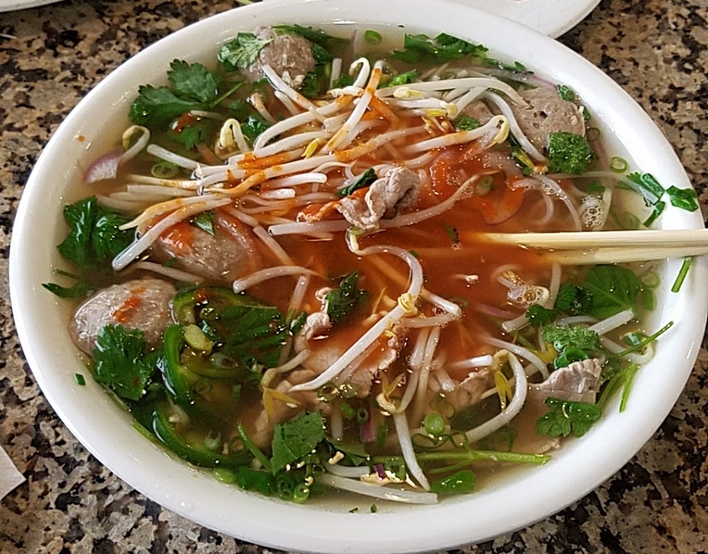 Pho Saigon Noodle House | 13610 W Airport Blvd Suite 100, Sugar Land, TX 77478, USA | Phone: (281) 277-6888