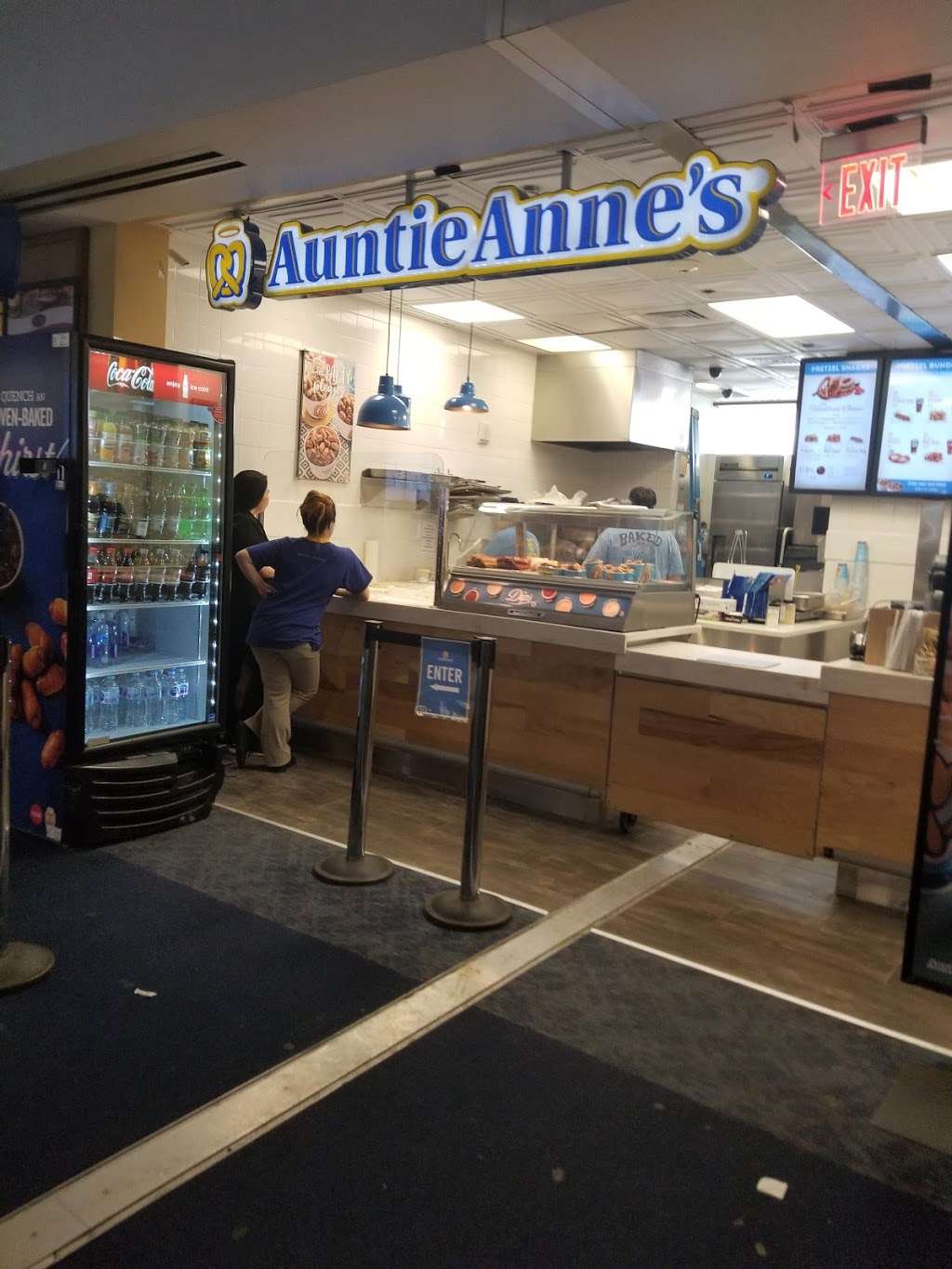 Auntie Annes | 5757 Wayne Newton Blvd Terminal C, Gate E-12, Las Vegas, NV 89119, USA | Phone: (702) 261-7052