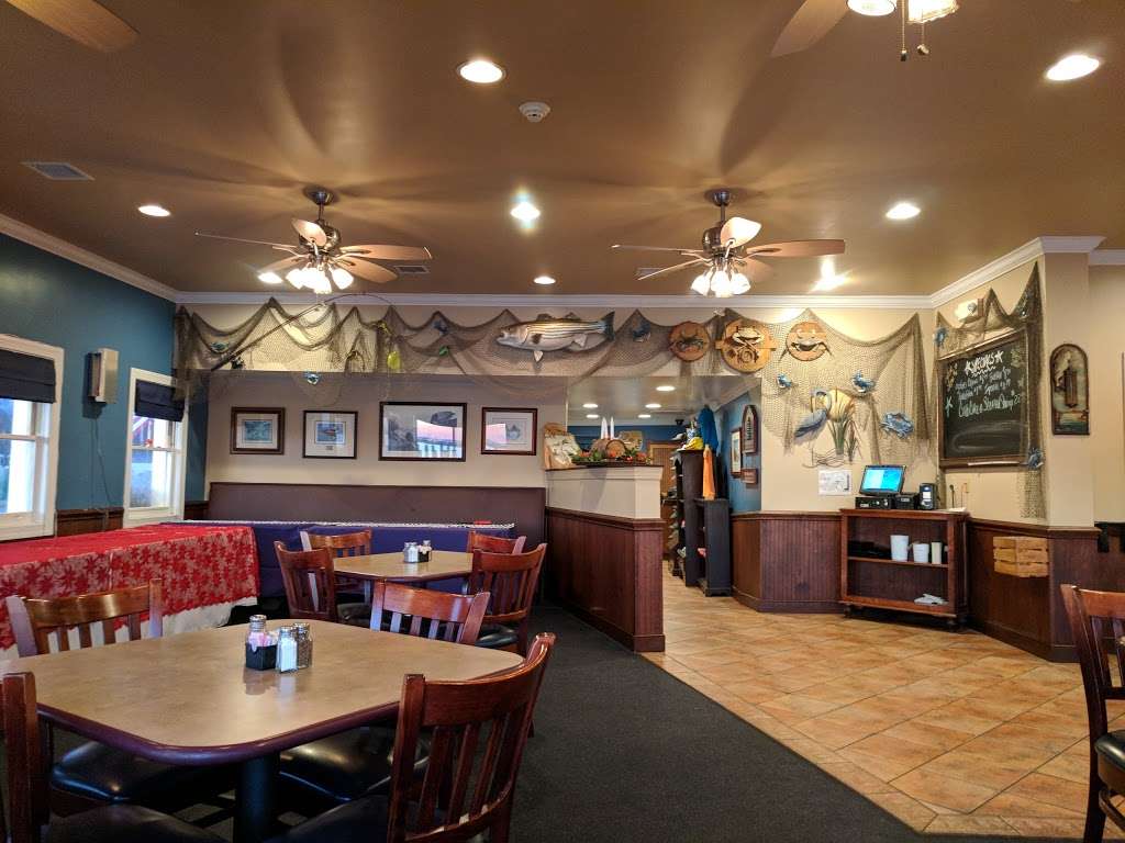 Watermans Crab House | 21055 W Sharp St, Rock Hall, MD 21661, USA | Phone: (410) 639-2261