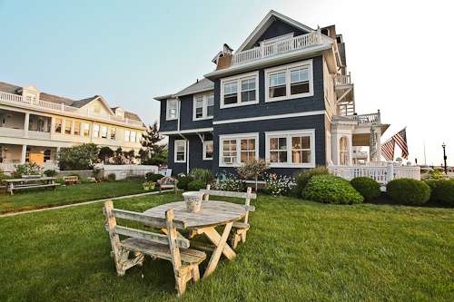 The Windamer Ocean Front Guest House | 23 Ocean Ave, Ocean Grove, NJ 07756, USA | Phone: (732) 775-0066